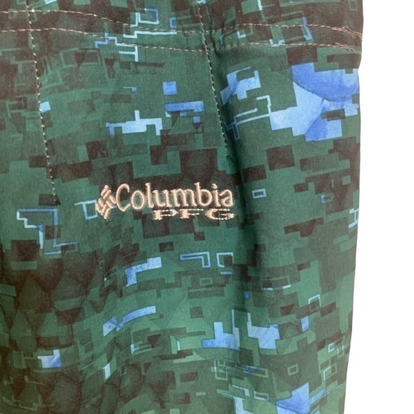 Columbia Mens Board Shorts Green Yellow Blue Size 36W - Picture 4 of 11